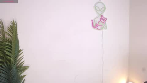 Snapshot of rita4040 chatting on September 30, 9:47 pm Rita online show from September 30, 9:47 pm