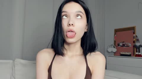 Rina online show from December 21, 1:28 pm