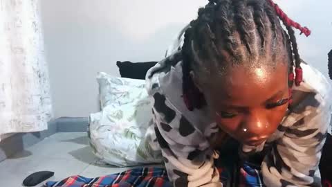 rlessing2 online show from April 5, 10:29 pm