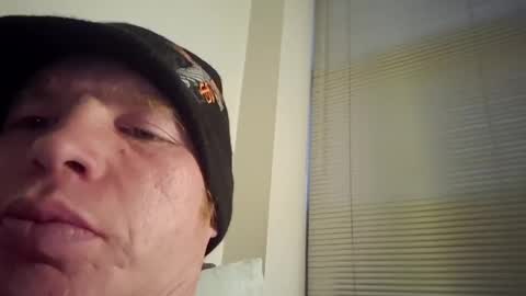 rmackenzie157 online show from November 2, 12:32 am