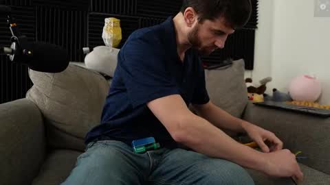 Ryan aka KeylimeRy online show from December 14, 9:21 pm