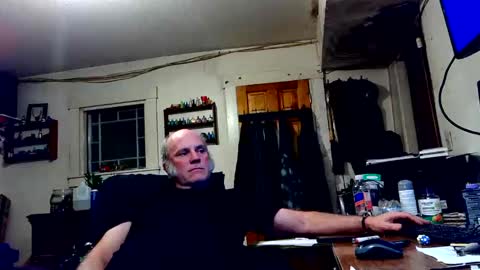 Snapshot of rnrd chatting on October 27, 3:06 am rnrd online show from October 27, 3:06 am
