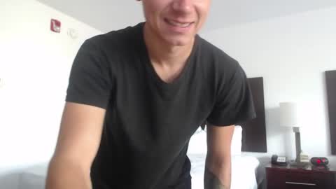 RoastingCorn online show from June 26, 2:44 pm