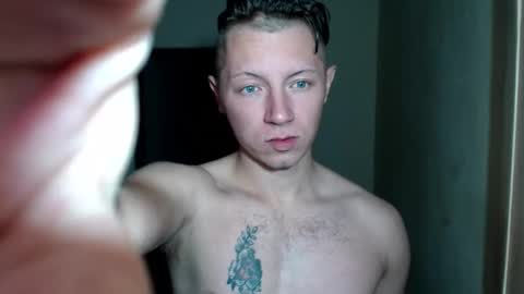 RoastingCorn online show from March 1, 8:07 am