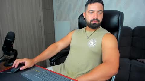 Robby online show from January 19, 4:22 am