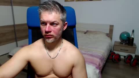 robbyshawz online show from February 11, 8:18 am