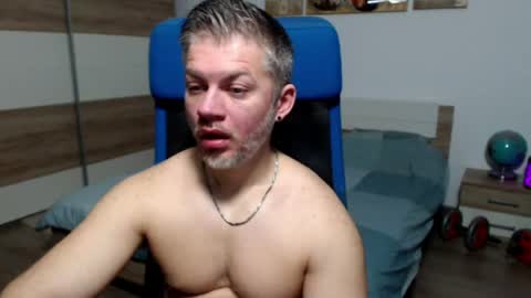 robbyshawz online show from April 5, 5:26 am