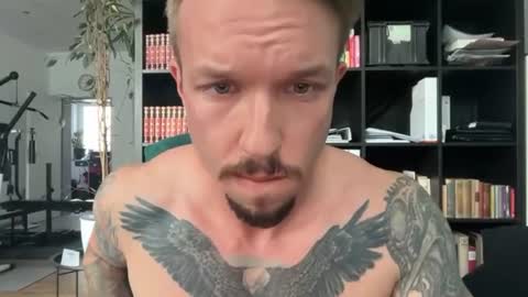 robert_x666 online show from July 27, 6:05 pm