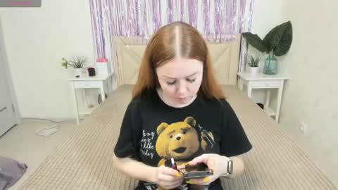 Snapshot of robertamorelly chatting on March 6, 8:52 am Betty online show from March 6, 8:52 am