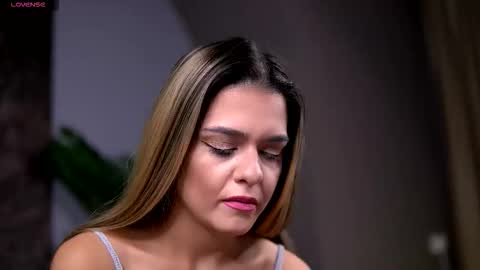 Roberta online show from October 19, 9:14 am