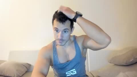 roberto4ever online show from December 14, 3:07 pm