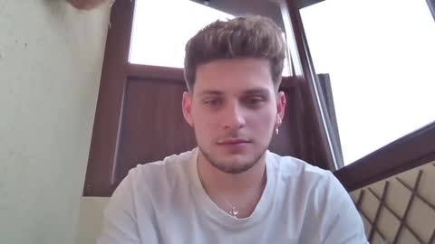 Roberto online show from January 7, 1:57 pm