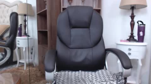 Vannellope online show from March 24, 2:23 pm