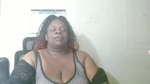 robertswhitney52 online show from September 29, 11:31 am