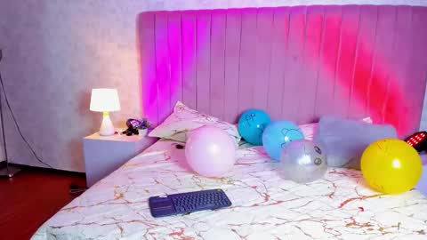 robin D online show from September 27, 3:32 pm