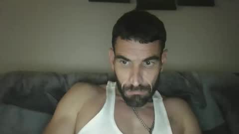 robnster99 online show from May 18, 9:37 am
