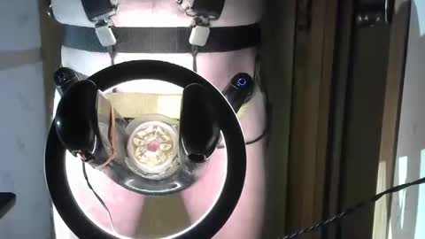 Robodickmilker online show from February 19, 8:22 am