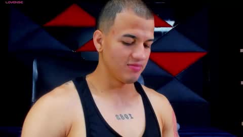 rocco_santos online show from February 18, 7:02 pm