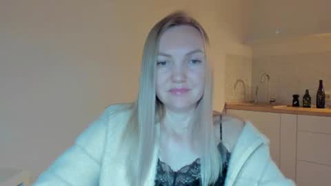 rock__baby online show from June 8, 1:28 am
