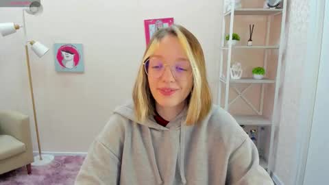 Rockett online show from October 14, 1:08 am