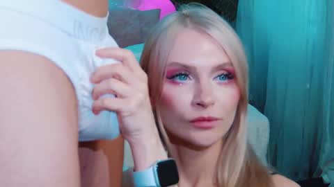 Lina and Den online show from October 12, 11:03 am