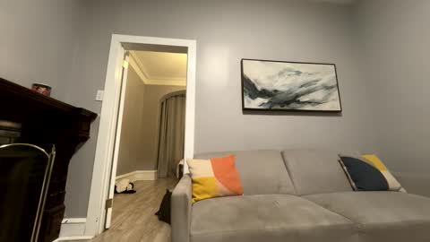 Turk Walnut69 online show from March 9, 5:01 am