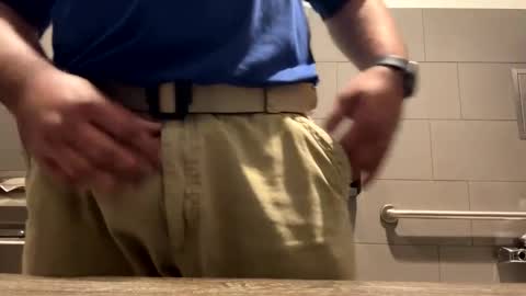 rodriguezc5390 online show from November 24, 2:43 am