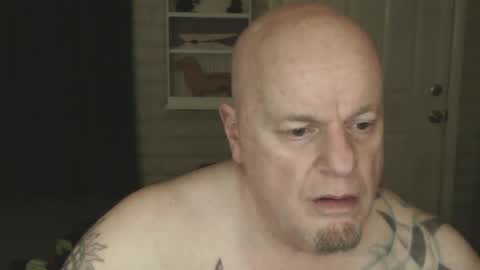 roinaz online show from March 6, 5:11 pm