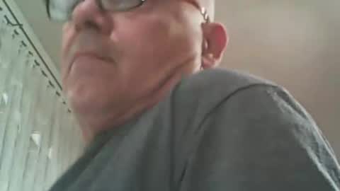 rola56430 online show from December 3, 4:20 am