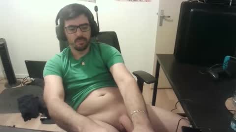 romainb72 online show from November 10, 10:45 pm