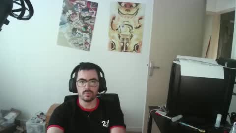 romainb72 online show from April 22, 6:26 pm