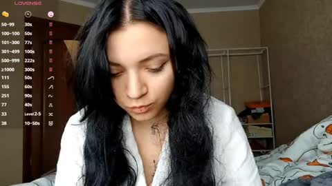 Snapshot of romeliahastert chatting on October 5, 12:13 pm Anica online show from October 5, 12:13 pm