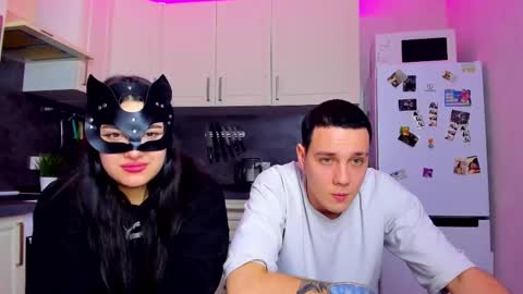 ARI  BRYAN online show from February 14, 5:19 am