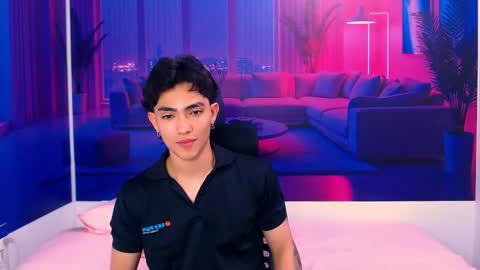 Romeo online show from October 14, 9:51 pm