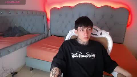 ronal_skinny online show from July 29, 3:50 am
