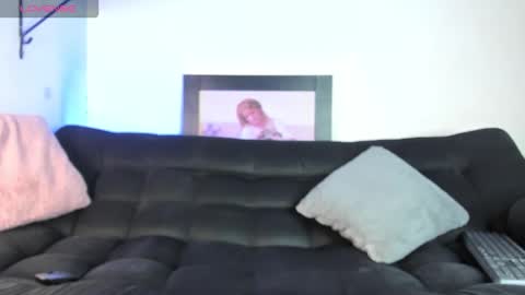 Ronnie online show from October 16, 7:35 pm