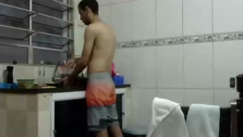 Snapshot of ronnispoto chatting on March 6, 8:37 pm ronny online show from March 6, 8:37 pm