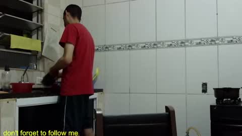 Snapshot of ronnispoto chatting on January 30, 8:53 pm ronny online show from January 30, 8:53 pm