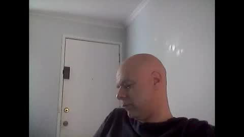 Snapshot of rooboy55 chatting on December 7, 4:15 am rooboy55 online show from December 7, 4:15 am