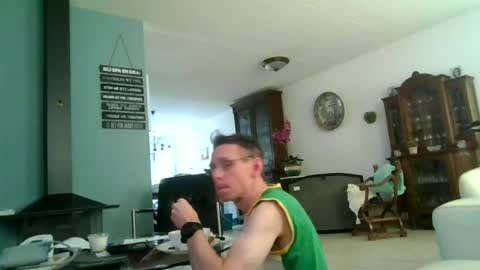 rororober online show from August 2, 12:51 pm