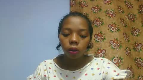 rosah225127 online show from April 15, 9:01 am