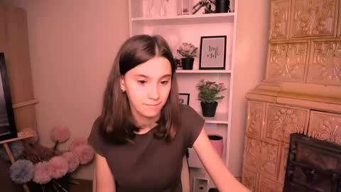 Rose online show from June 4, 7:03 am