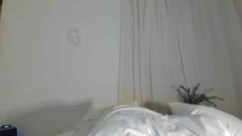 Rosalia online show from February 26, 12:20 am