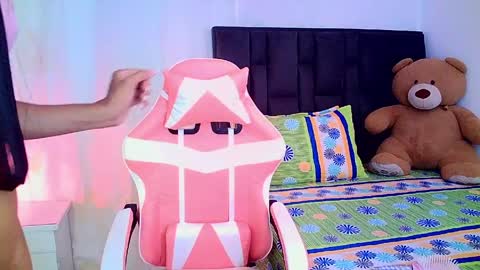 Rosalinda online show from April 20, 7:11 am