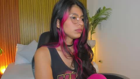 R O S A online show from April 17, 10:34 pm