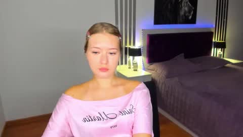 RosaRising online show from July 22, 5:09 am