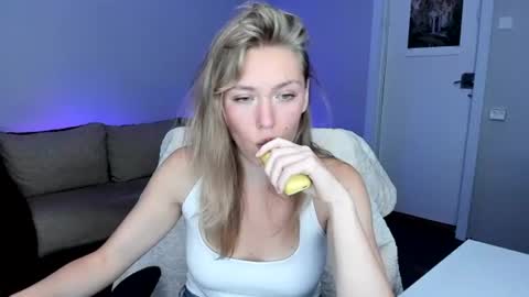Rose but u can call me princess online show from August 8, 7:02 pm