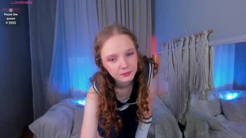 Rose online show from December 5, 9:44 pm
