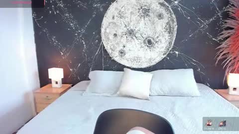 Rose online show from December 17, 2:02 pm