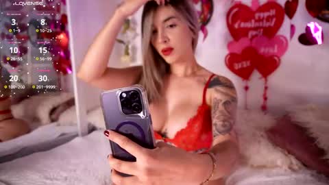 Stephani online show from February 14, 10:58 pm